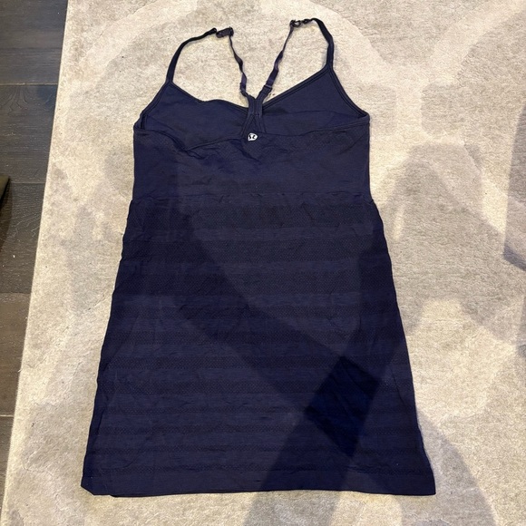 Lululemon Ebb & Flow Tank - Picture 5 of 5